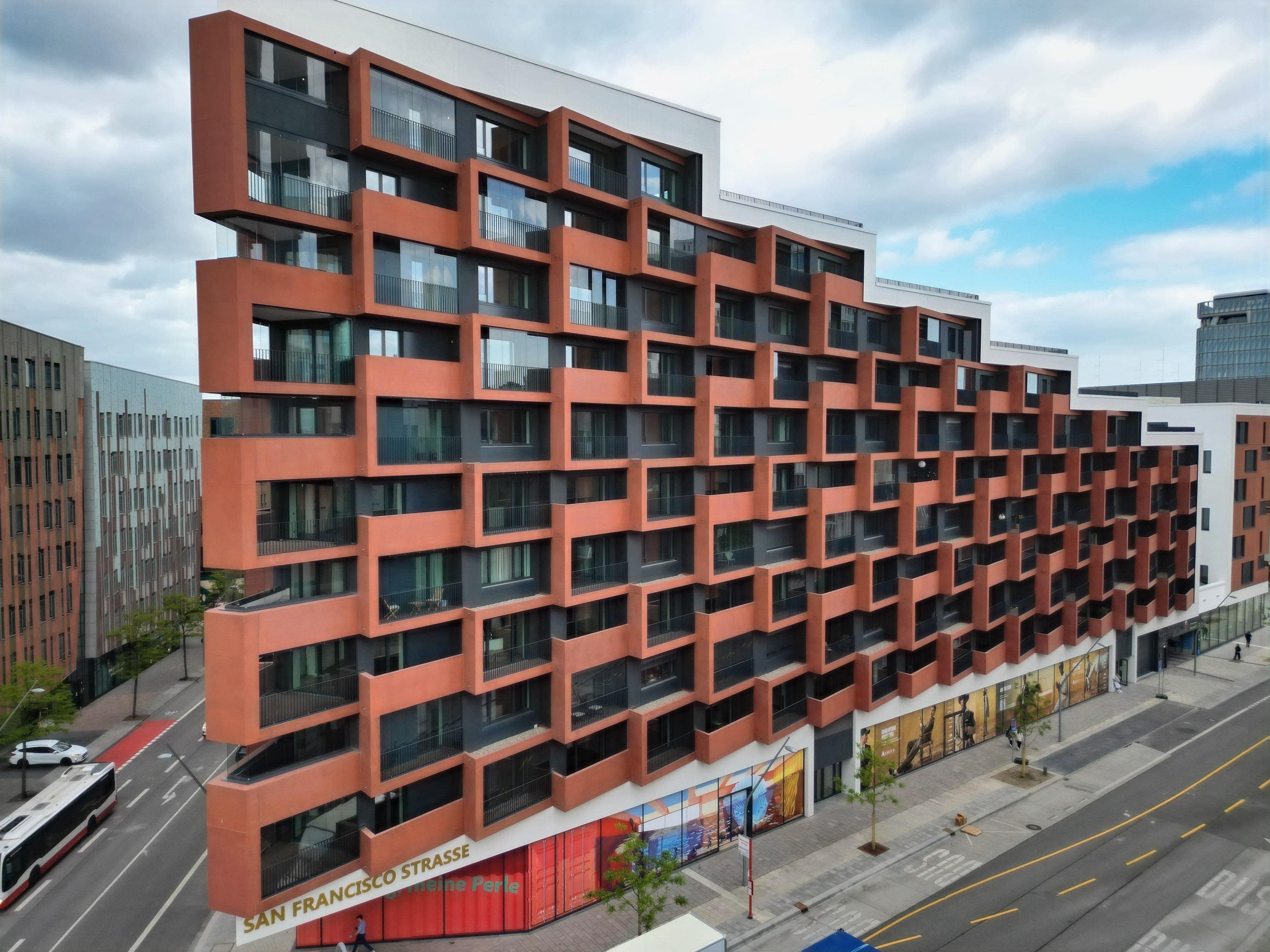 Property thumbnail 2