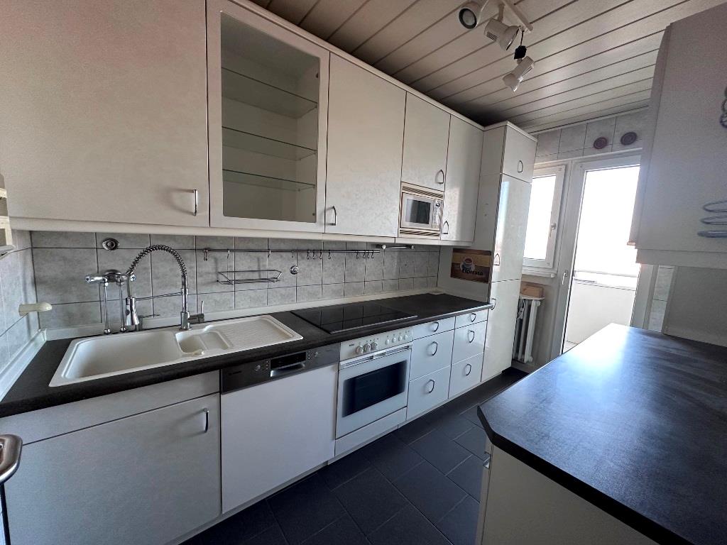 Property thumbnail 6