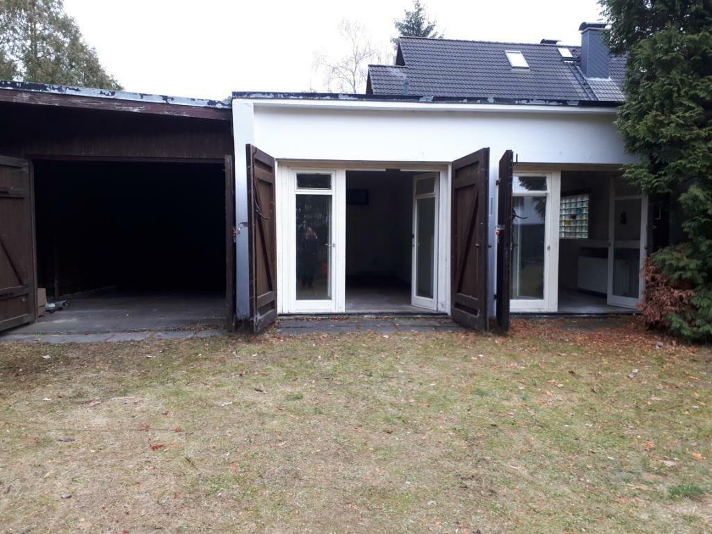 Property thumbnail 2