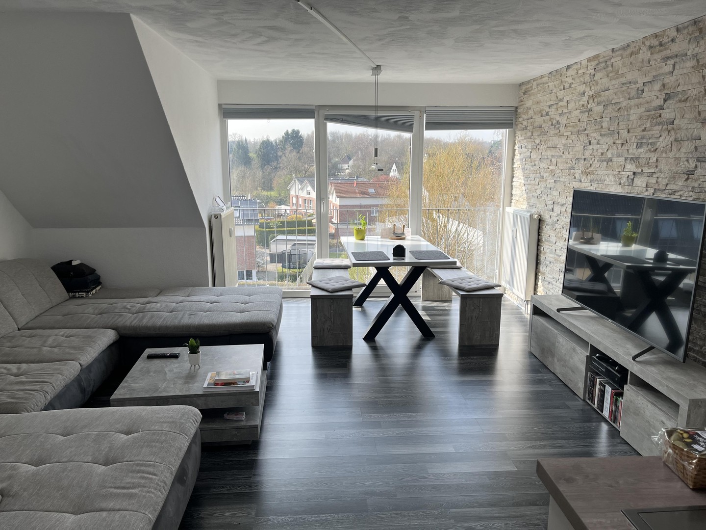 Moderne Maisonette mit Galerie in Dortmund Hombruch - Vollständig möbliert! (Provisionsfrei)