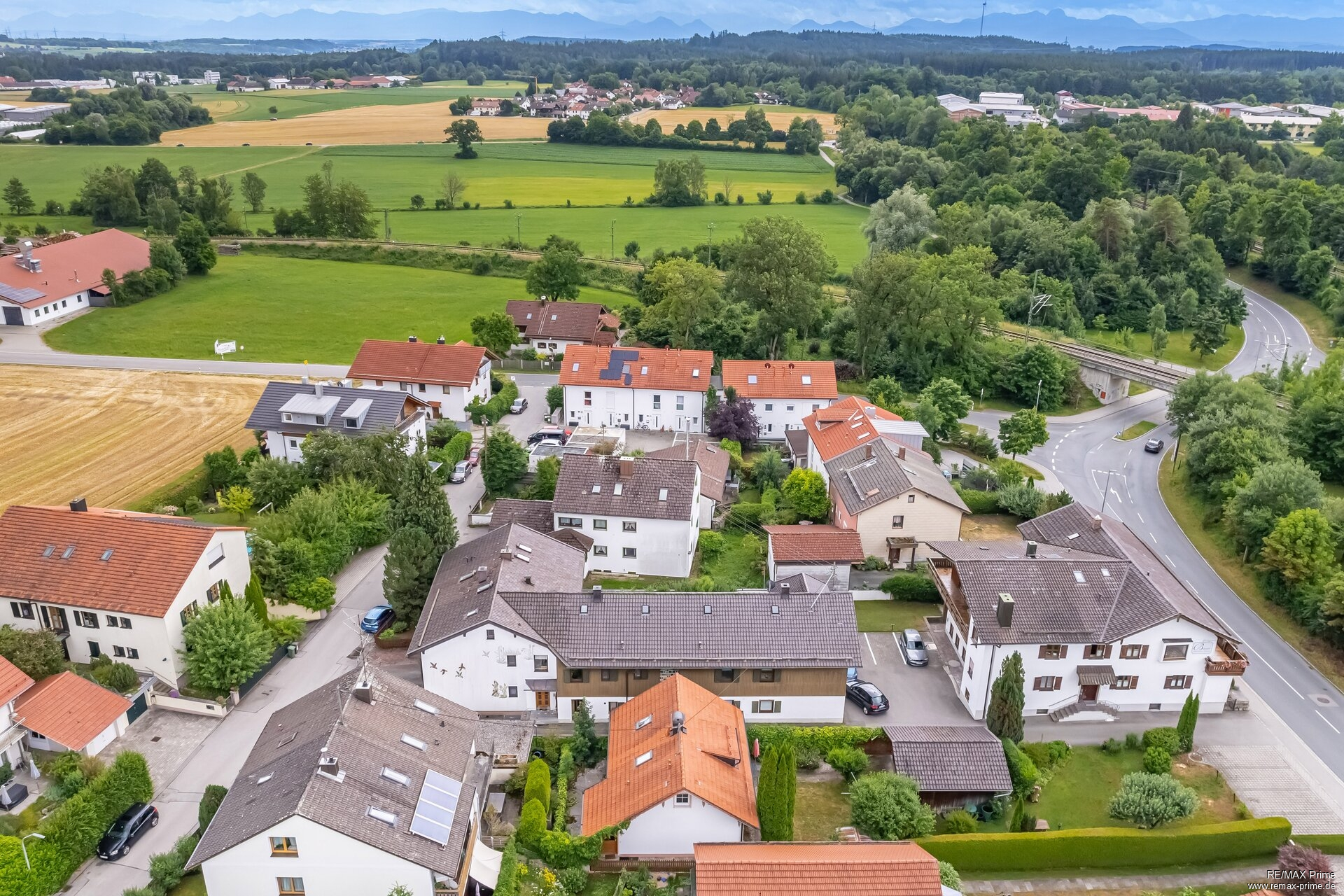 Property thumbnail 3