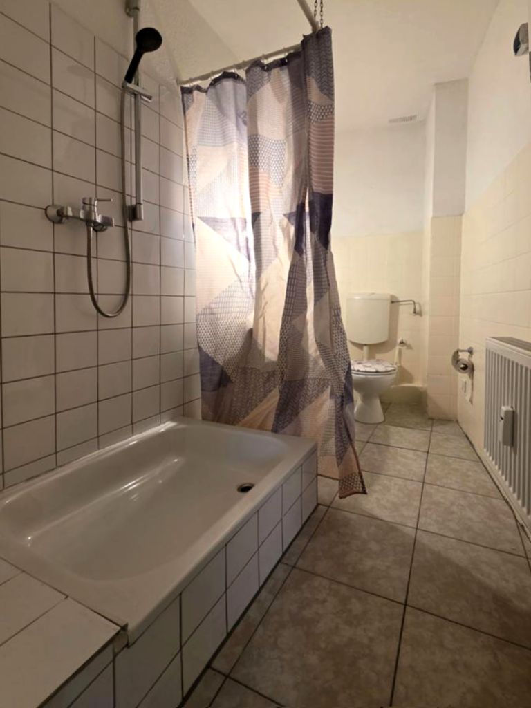 Property thumbnail 25