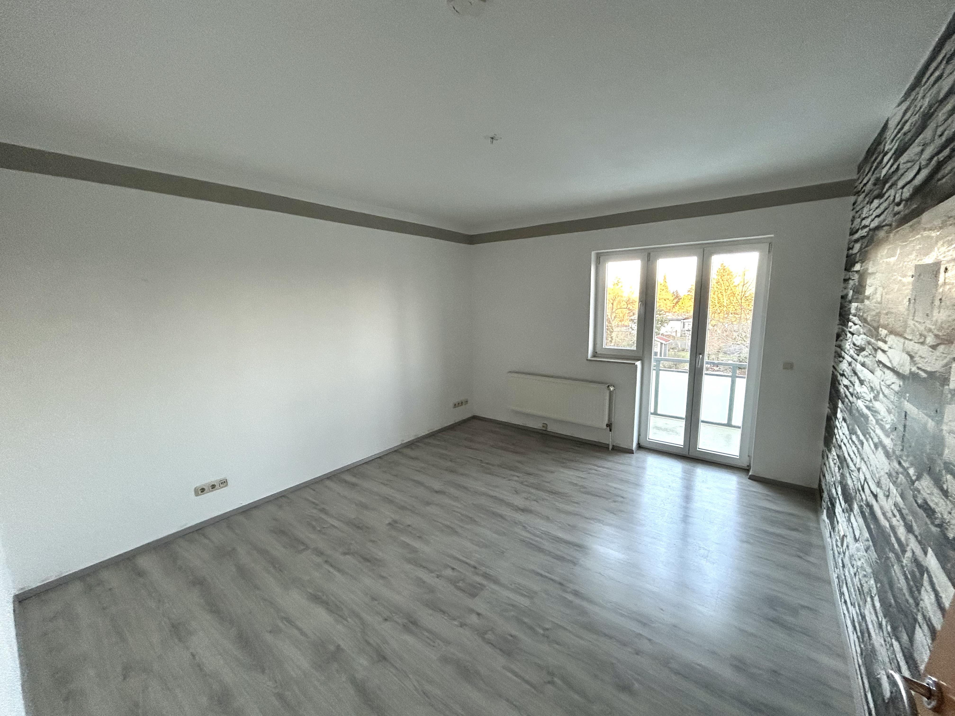 Charmante 2-Raum-Wohnung mit Blick ins Grüne – Magdeburg – Vorschaubild 11