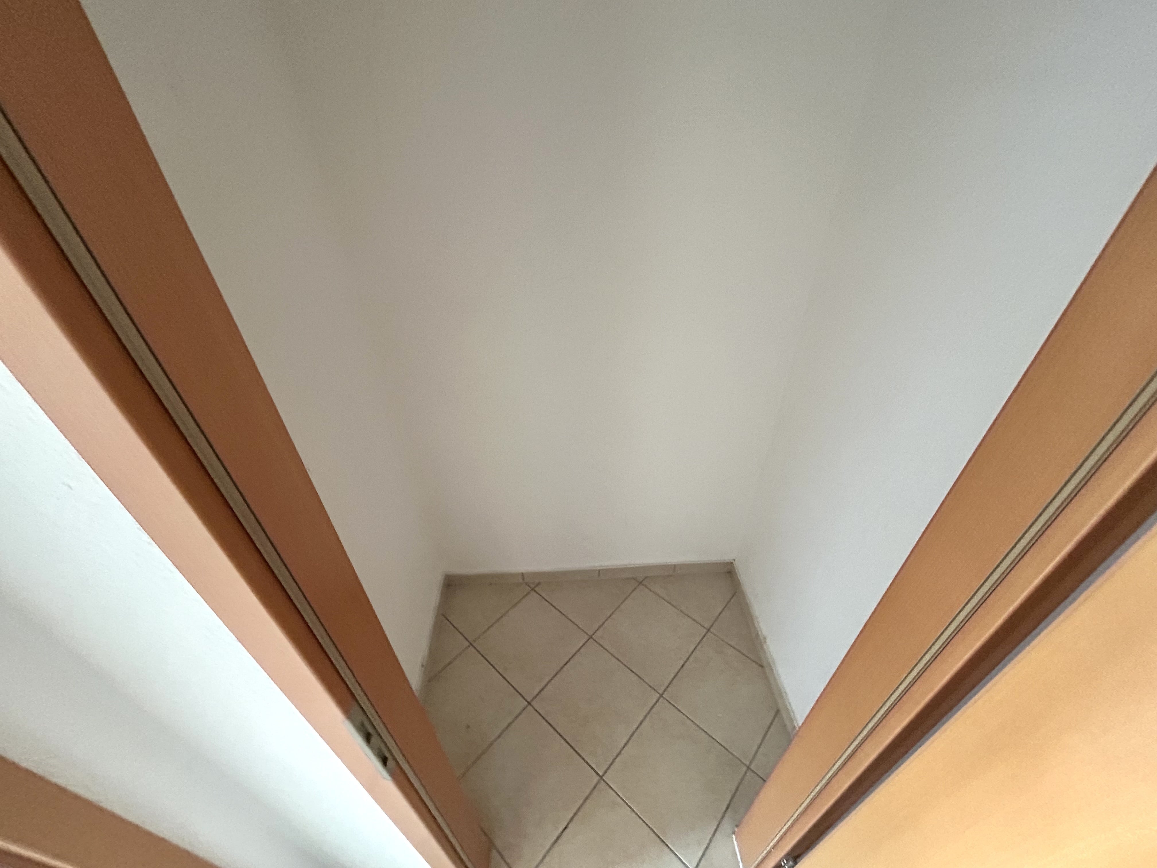Charmante 2-Raum-Wohnung mit Blick ins Grüne – Magdeburg – Vorschaubild 4