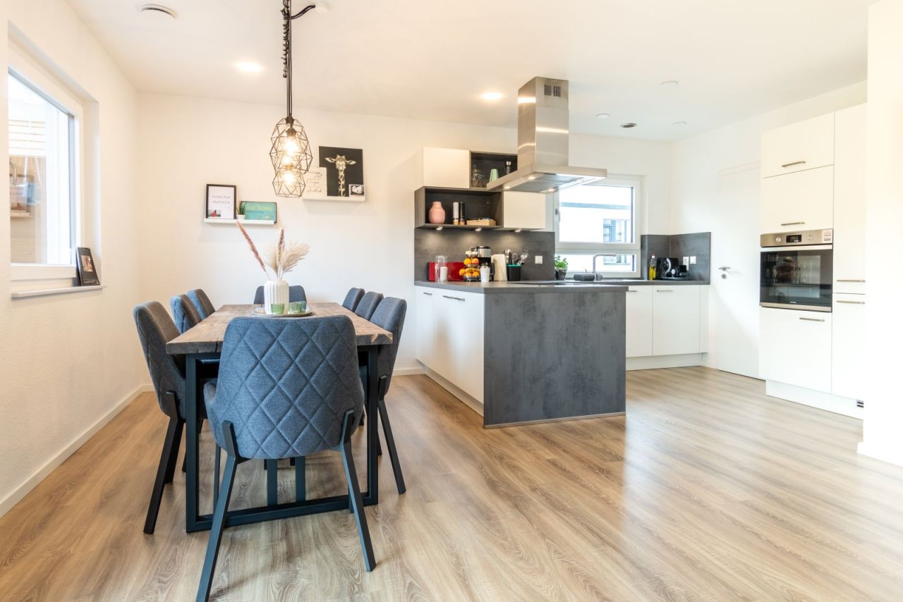 Property thumbnail 7