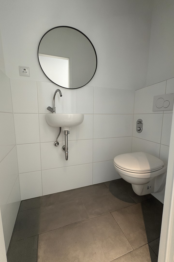 Property thumbnail 9