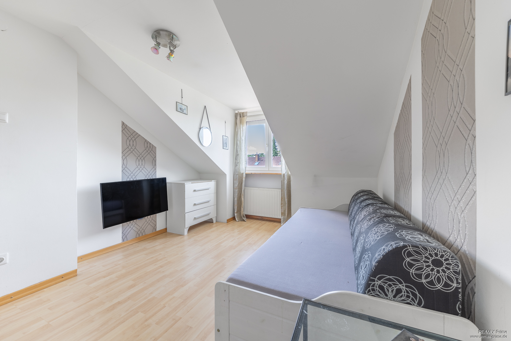 Property thumbnail 11