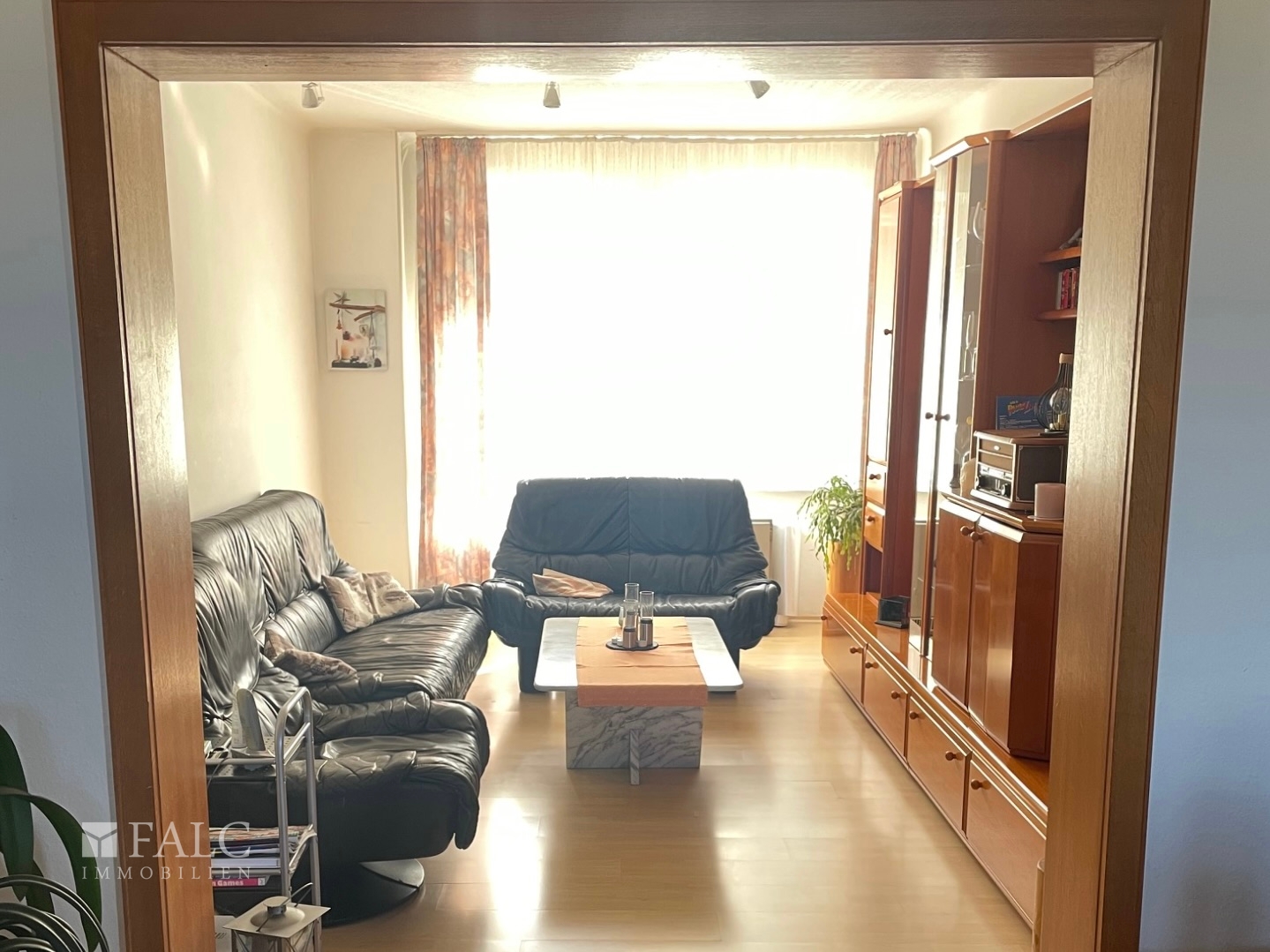 Zweifamilienhaus mit Halle, Werkstatt und Garagen – Mandelbachtal – Vorschaubild 5
