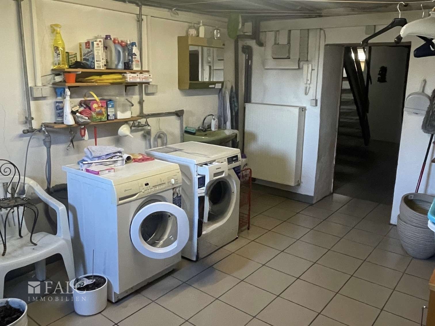 Zweifamilienhaus mit Halle, Werkstatt und Garagen – Mandelbachtal – Vorschaubild 23