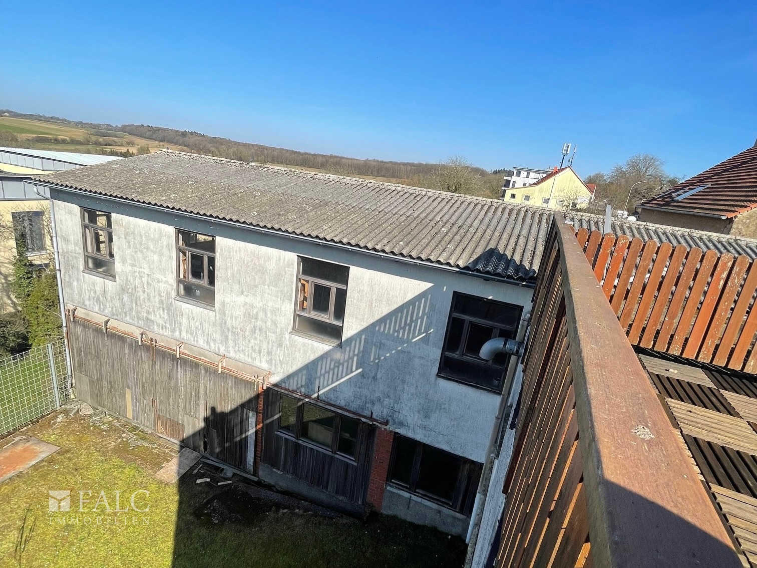 Zweifamilienhaus mit Halle, Werkstatt und Garagen – Mandelbachtal – Vorschaubild 30