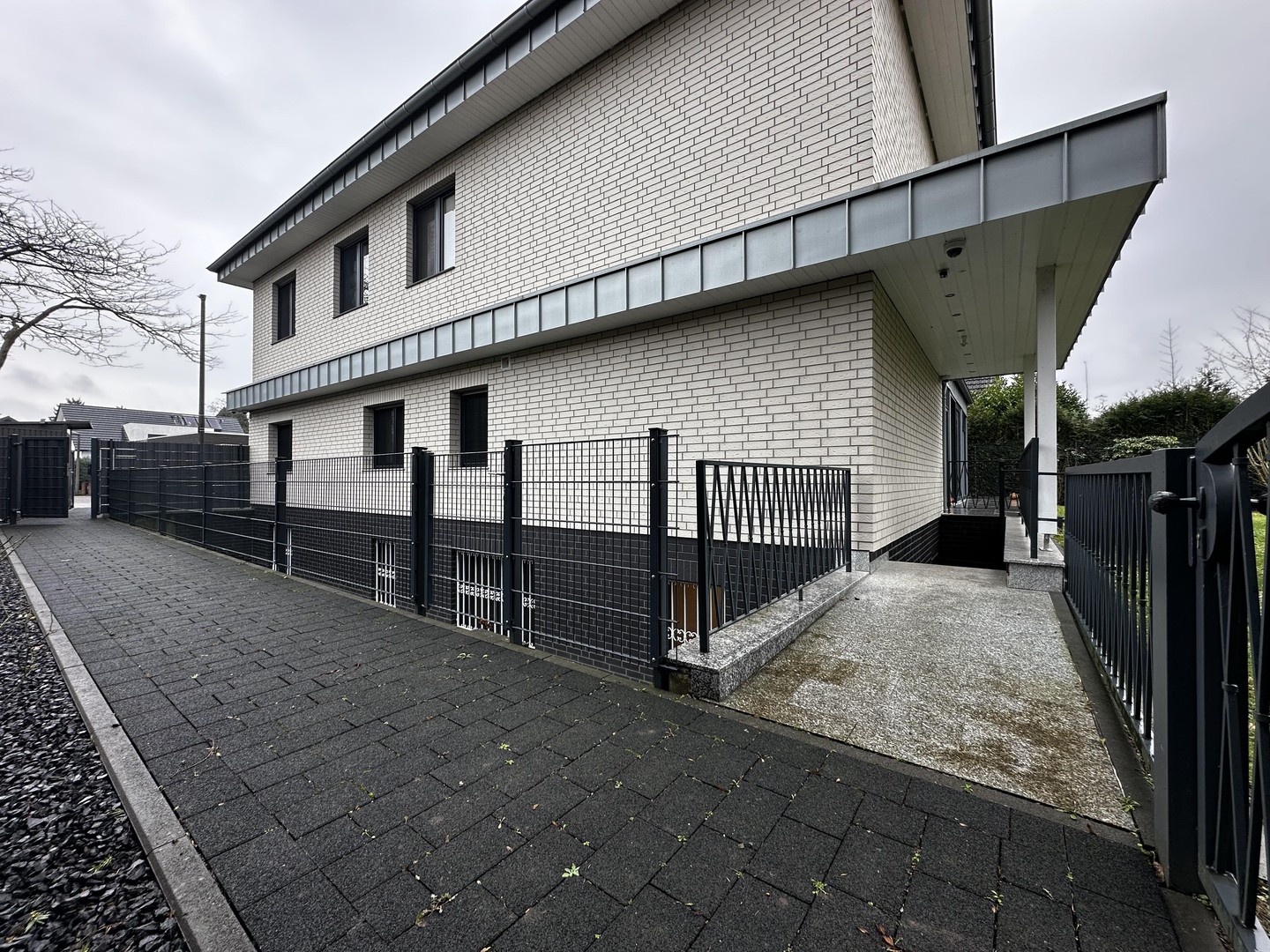 Property thumbnail 21