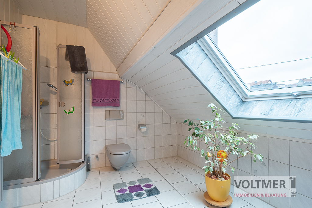 CHARME - Einfamilienhaus mit Terrasse und Garten in Saarbrücken-Herrensohr! – Saarbrücken / Herrensohr – Vorschaubild 6
