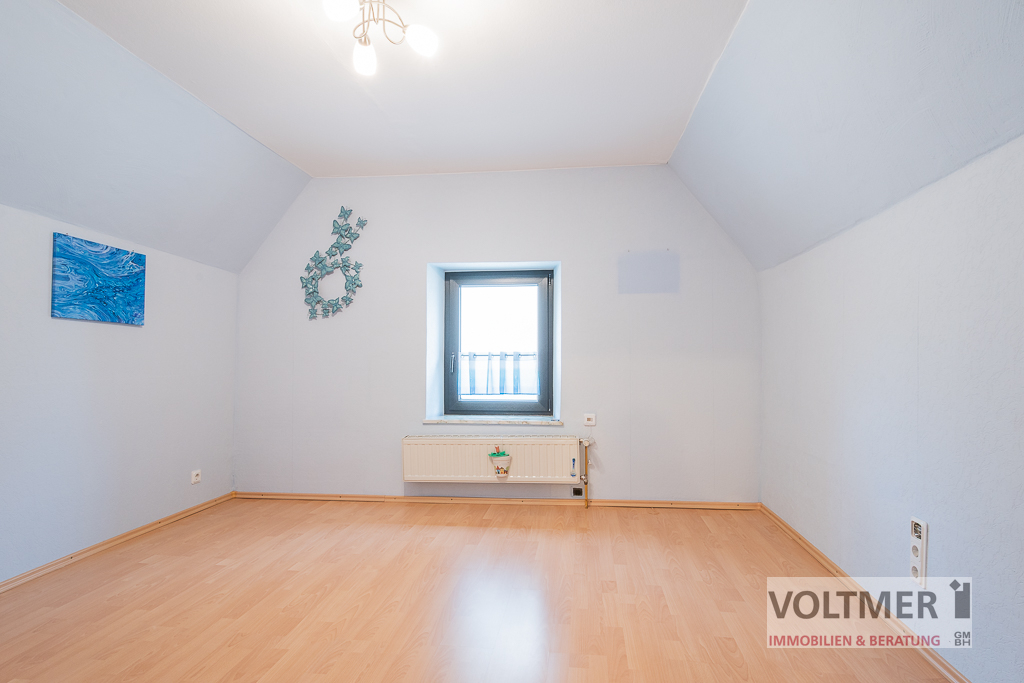 CHARME - Einfamilienhaus mit Terrasse und Garten in Saarbrücken-Herrensohr! – Saarbrücken / Herrensohr – Vorschaubild 7