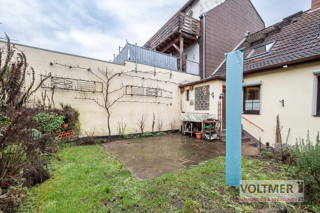 CHARME - Einfamilienhaus mit Terrasse und Garten in Saarbrücken-Herrensohr! – Saarbrücken / Herrensohr – Vorschaubild 8