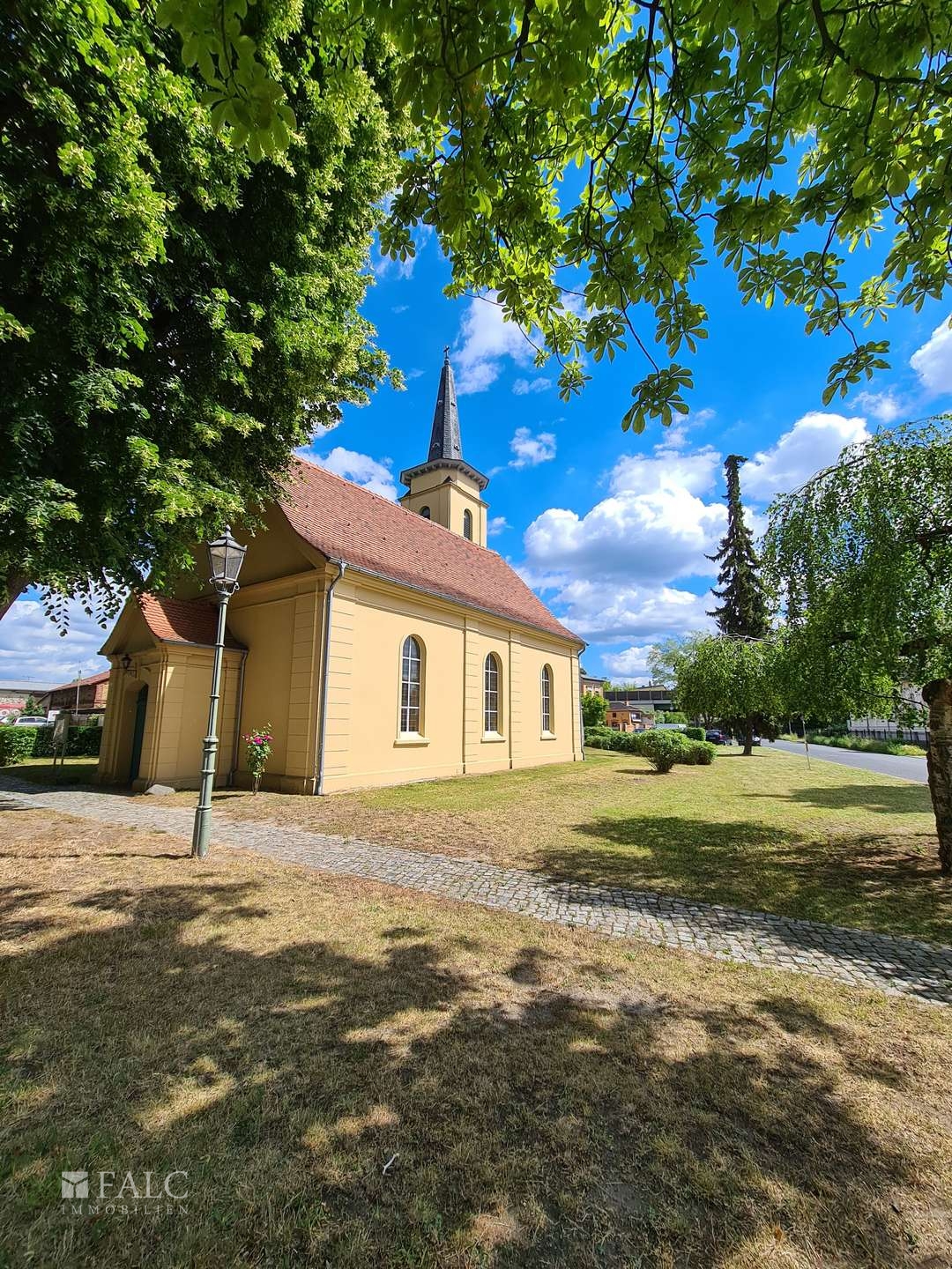 Property thumbnail 11