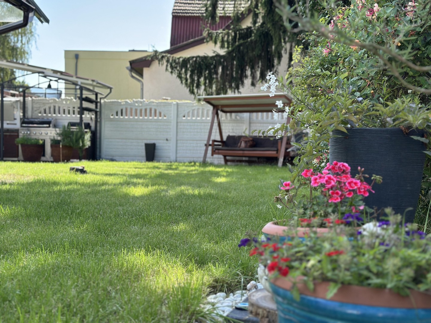 Property thumbnail 6