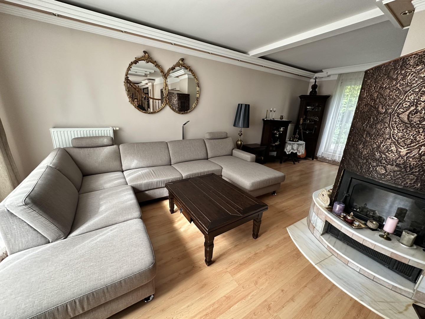 Property thumbnail 12