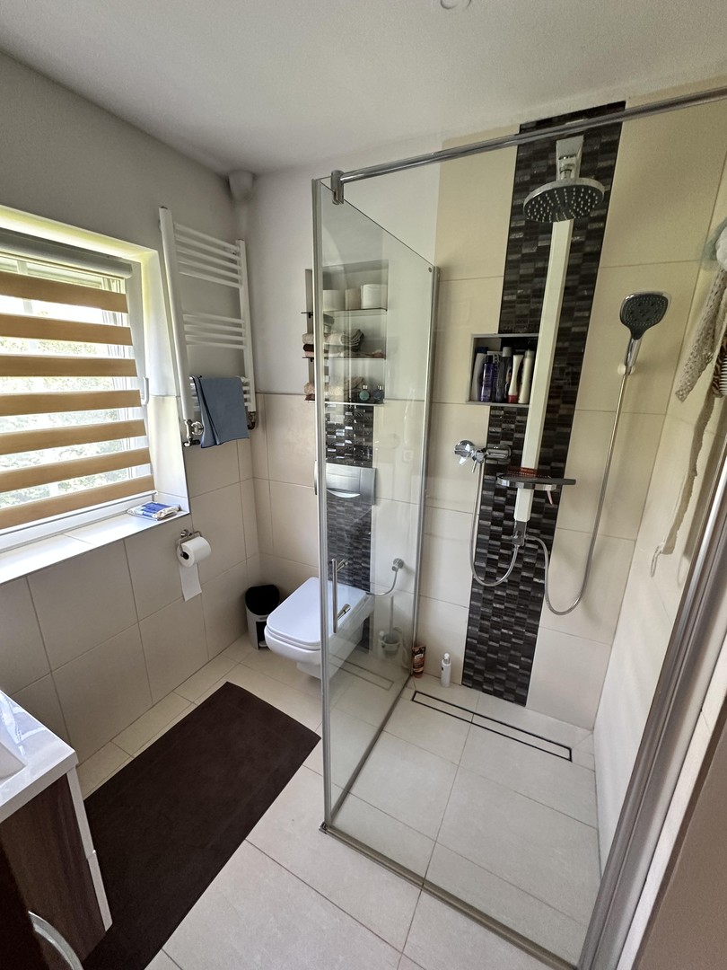 Property thumbnail 25