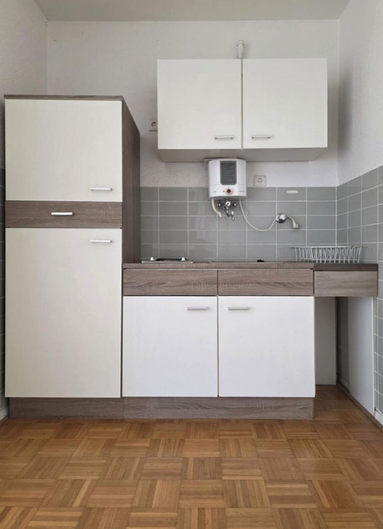 Property thumbnail 11