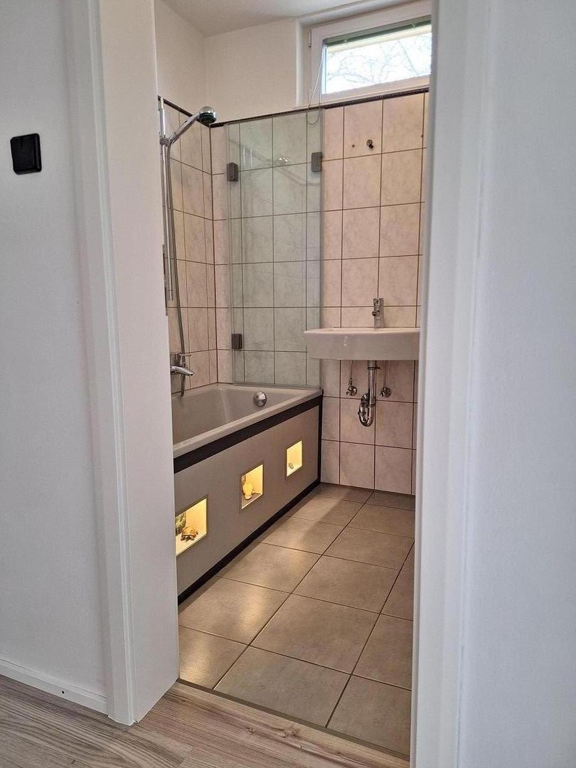 Property thumbnail 13