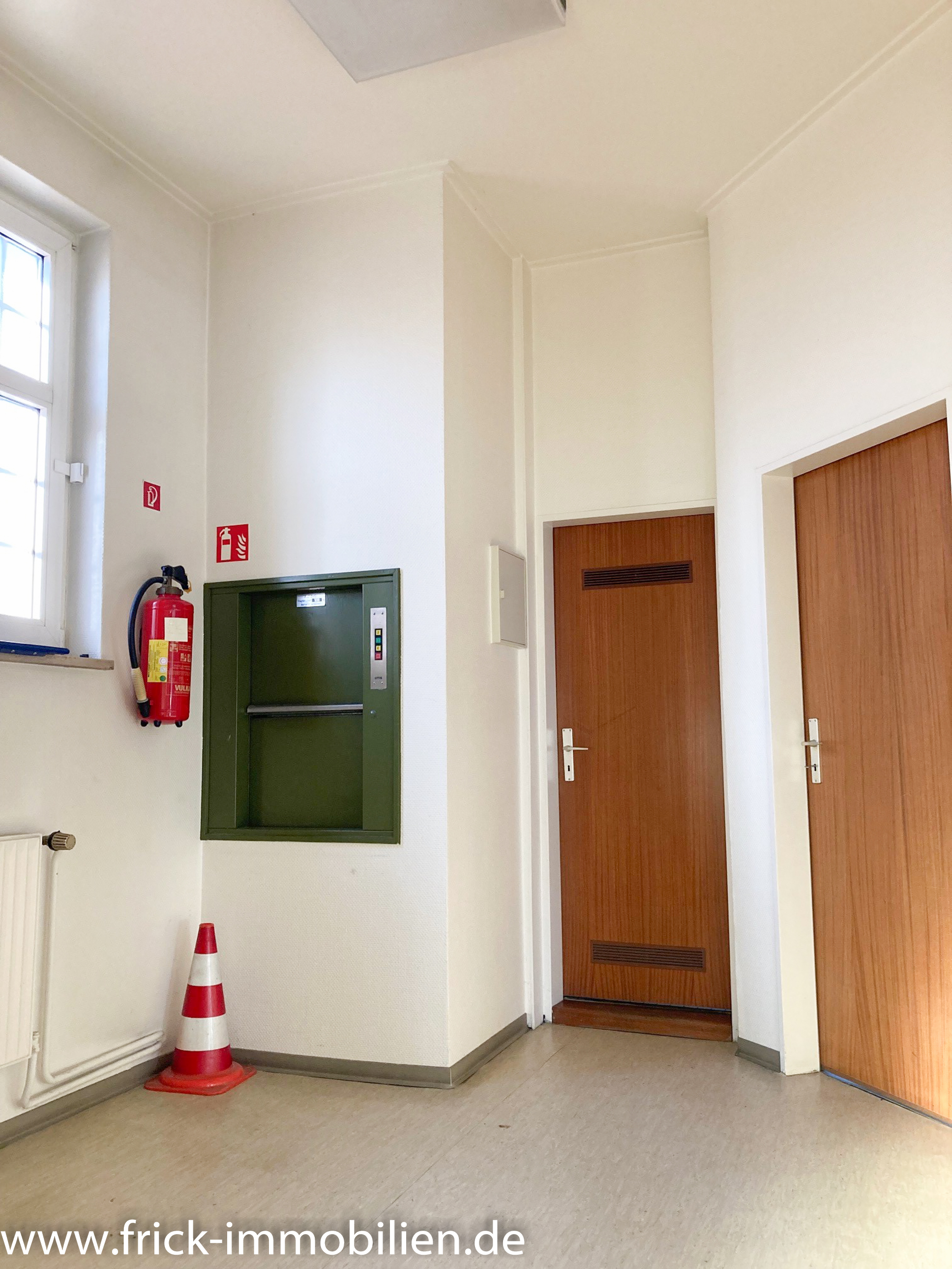 Stilvolles Wohn- und/oder Geschäftshaus in Hafennähe – Lübeck – Vorschaubild 29