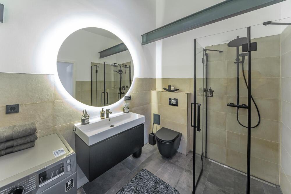 Property thumbnail 7