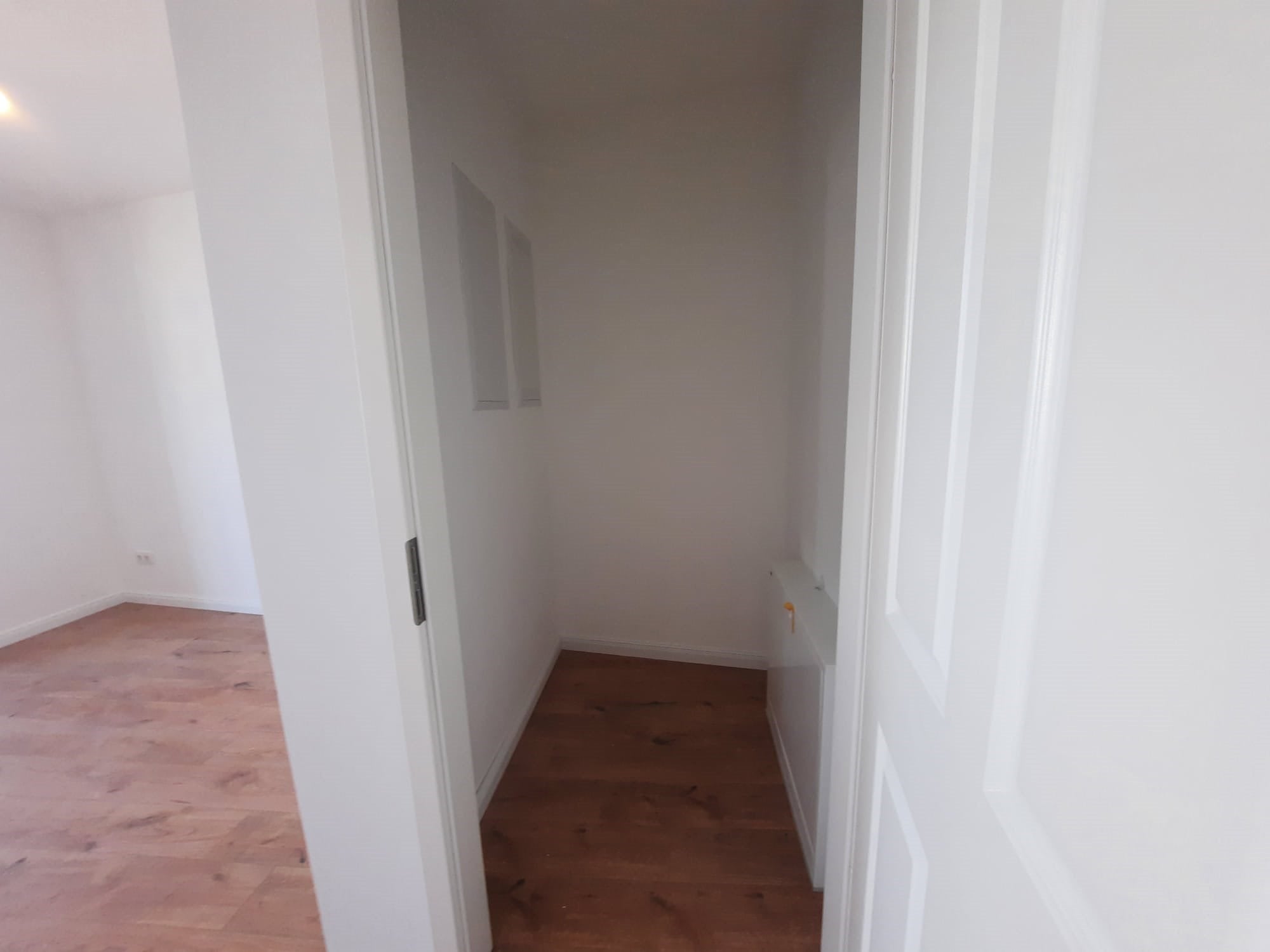 Elbnahe 3-Raum-Wohnung mit Balkon und viel Tageslicht – Magdeburg – Vorschaubild 11