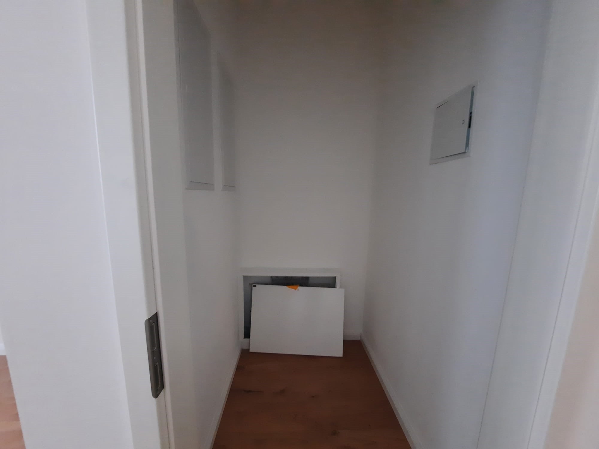 Moderne 3-Raum-Wohnung mit Terrasse und viel Tageslicht ! – Magdeburg – Vorschaubild 10