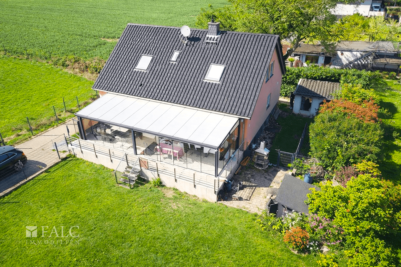 Property thumbnail 3