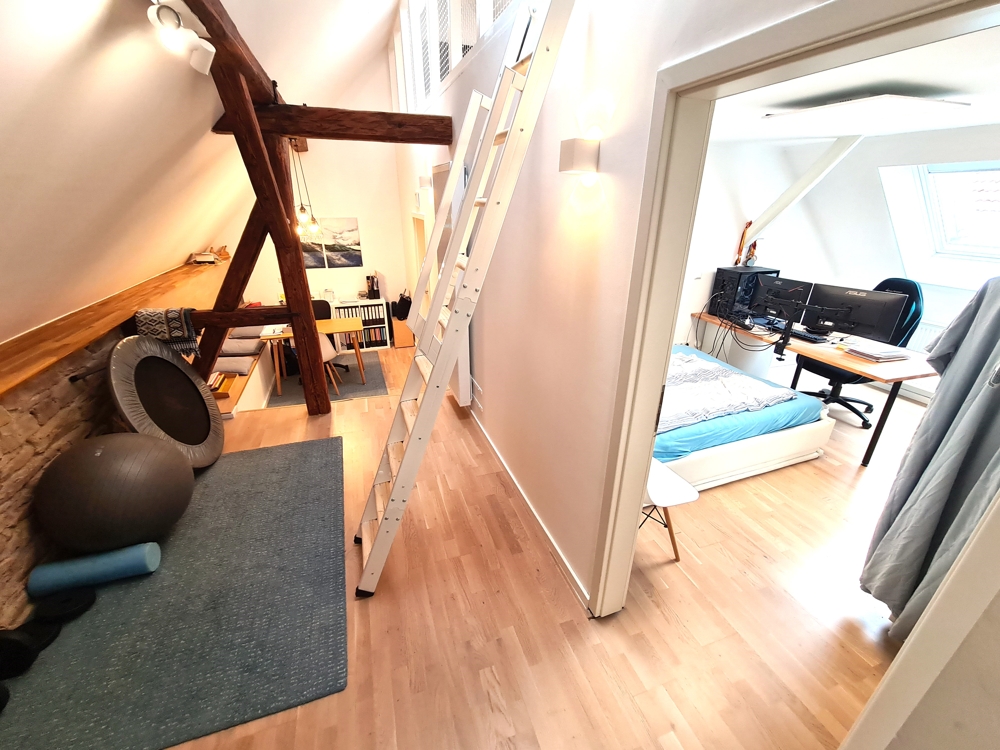 FAMILIENHAUS MIT 4 SCHLAFZIMMERN, EBK, PARKETT, 2 BÄDERN SOWIE EINEM MINIGARTEN – Karlsruhe / Stupferich – Vorschaubild 17
