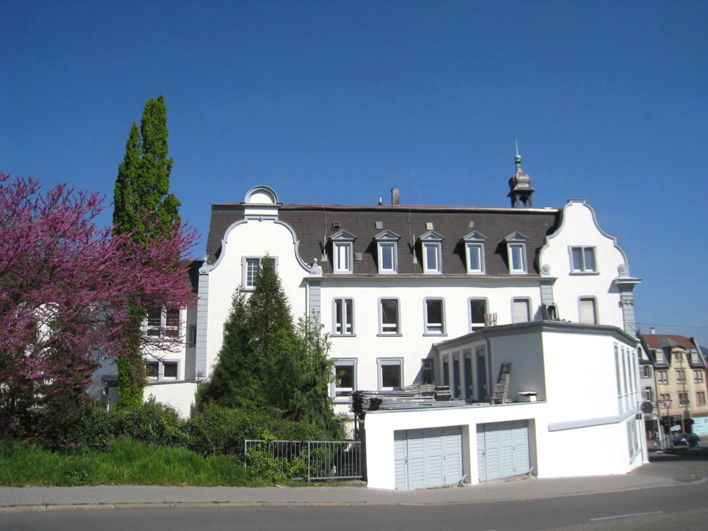 EHEMALIGE BANK, EHEMALIGES HOTEL... – Neustadt an der Weinstraße – Vorschaubild 5