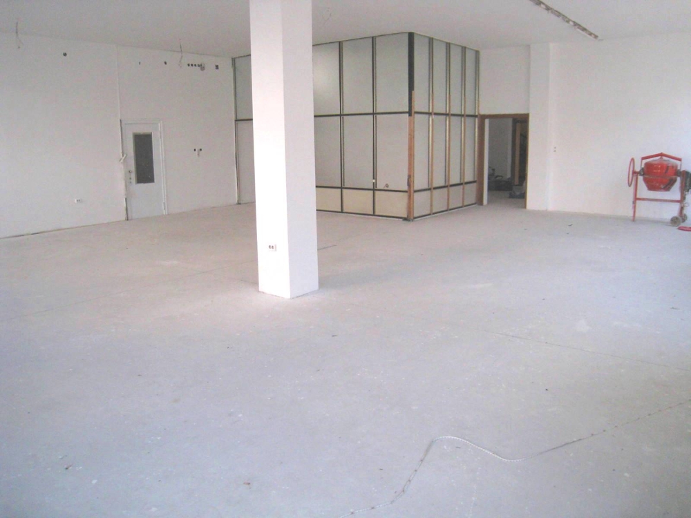 EHEMALIGE BANK, EHEMALIGES HOTEL... – Neustadt an der Weinstraße – Vorschaubild 18