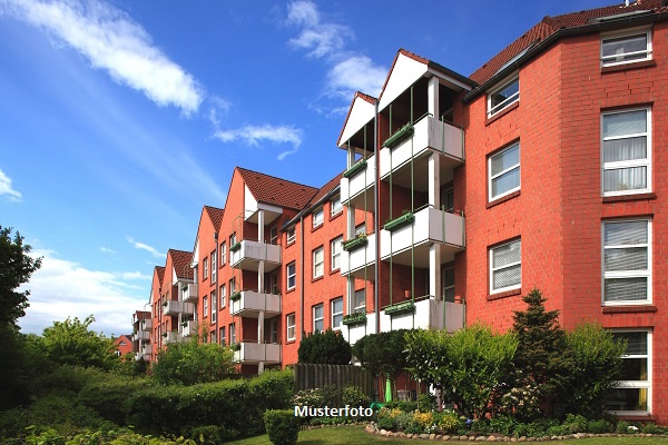 Sechsfamilienhaus mit Parkplätzen + Kapitalanlage +