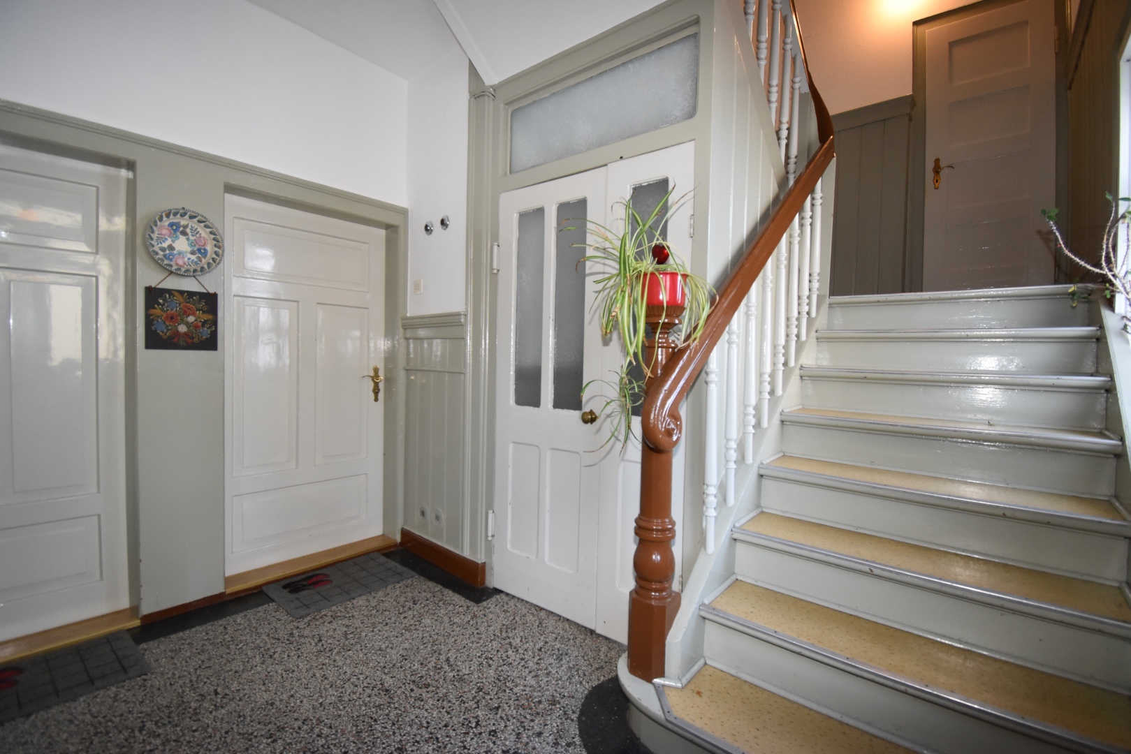 Immobilie in Zella-Mehlis - Freistehendes Einfamilienhaus mit viel Nebengelass - Bild 2