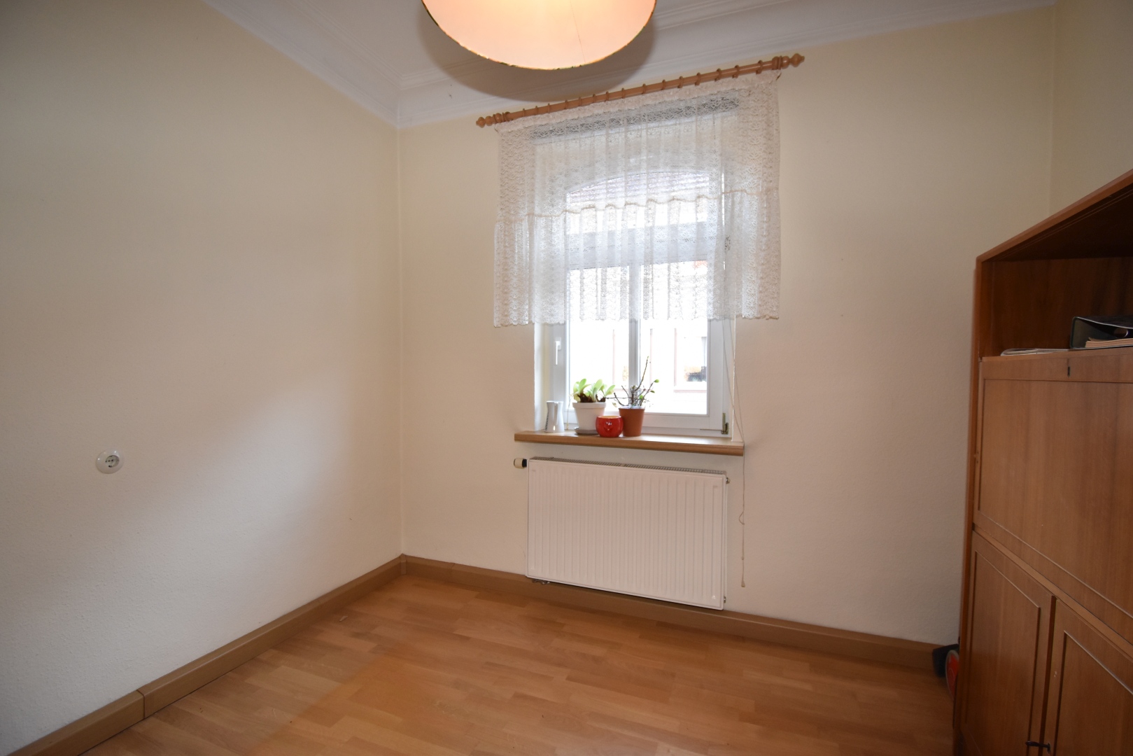 Immobilie in Zella-Mehlis - Freistehendes Einfamilienhaus mit viel Nebengelass - Bild 3