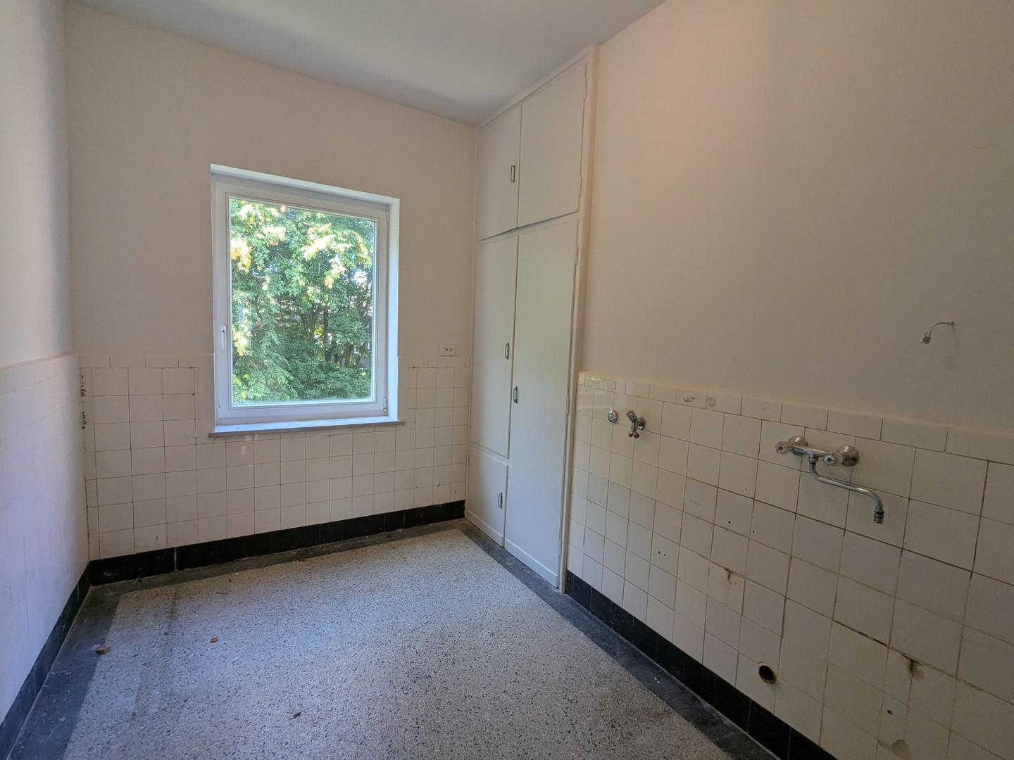 Property thumbnail 10