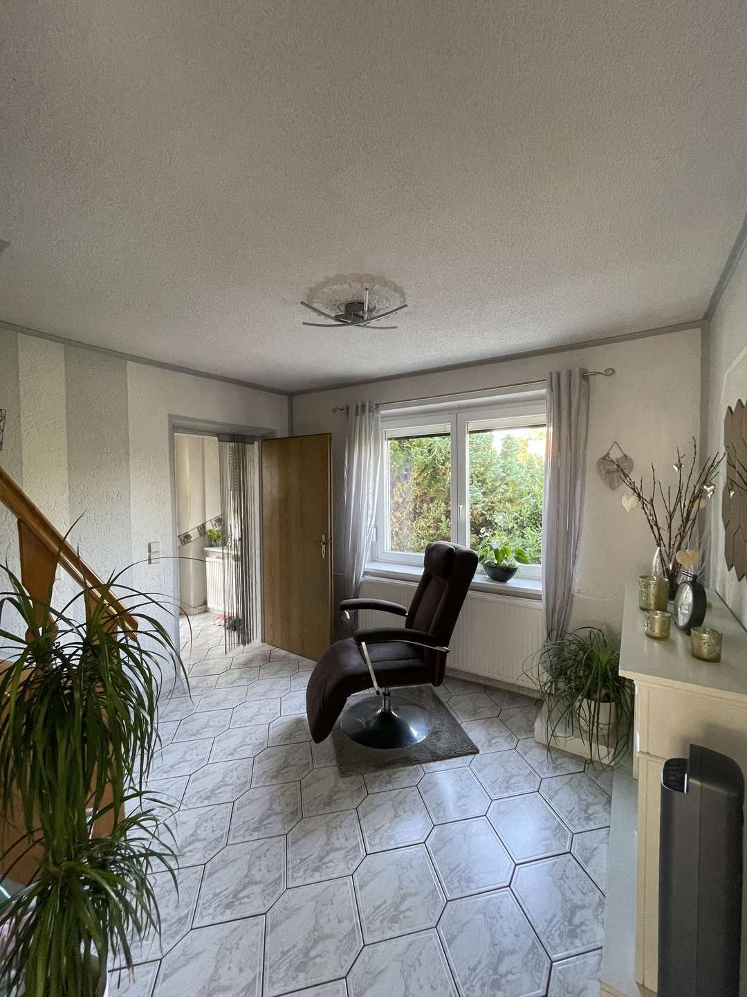 Ihr neues Zuhause: Freistehendes Einfamilienhaus mit großzügigem Garten in ruhiger Lage – Grimma – Vorschaubild 3