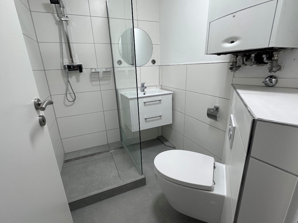 Property thumbnail 5