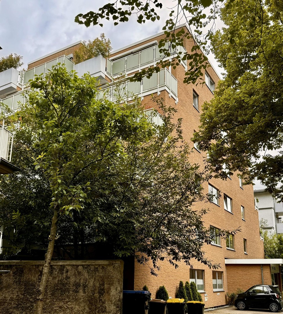 Villenviertel Köln - hochwertiges Wohnen/Arbeiten in zwei zusammengelegten Wohneinheiten