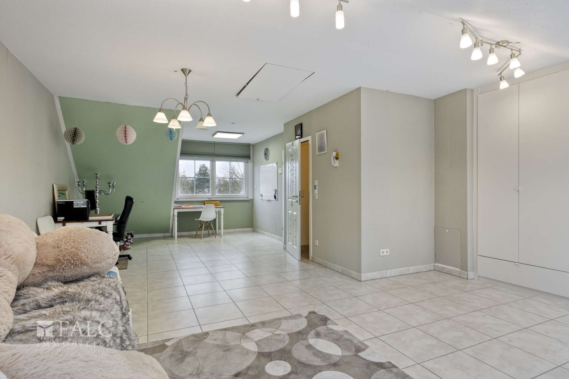 Property thumbnail 18