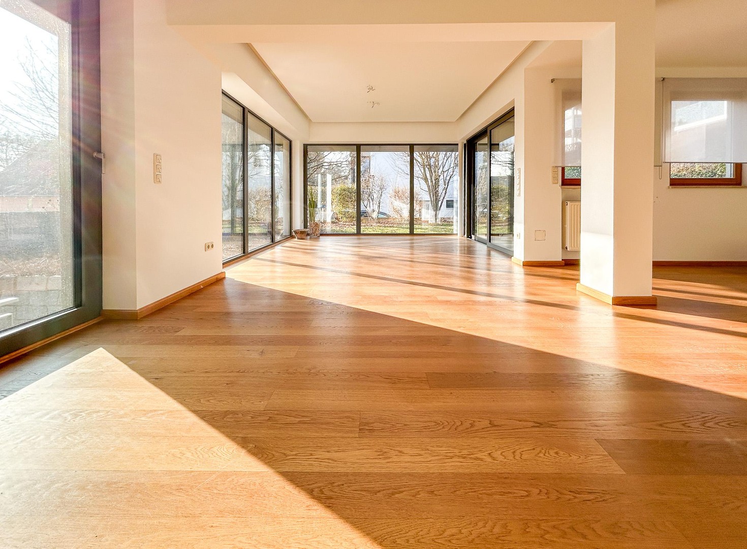 Property thumbnail 6