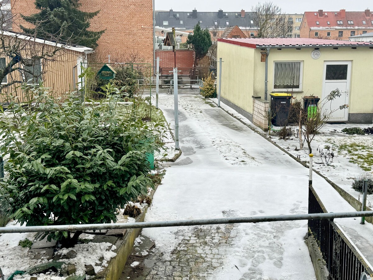 HORN IMMOBILIEN ++ Neubrandenburg Vogelviertel, gepflegtes Reihenmittelhaus mit Garage und Terrasse – Neubrandenburg – Vorschaubild 7