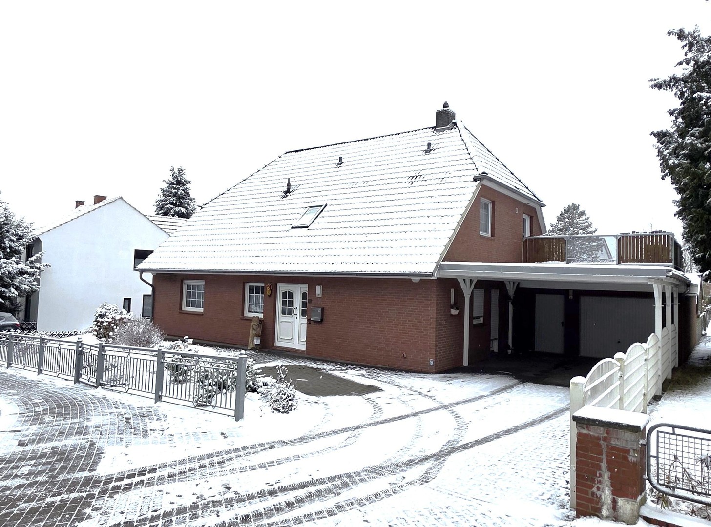 Property thumbnail 3