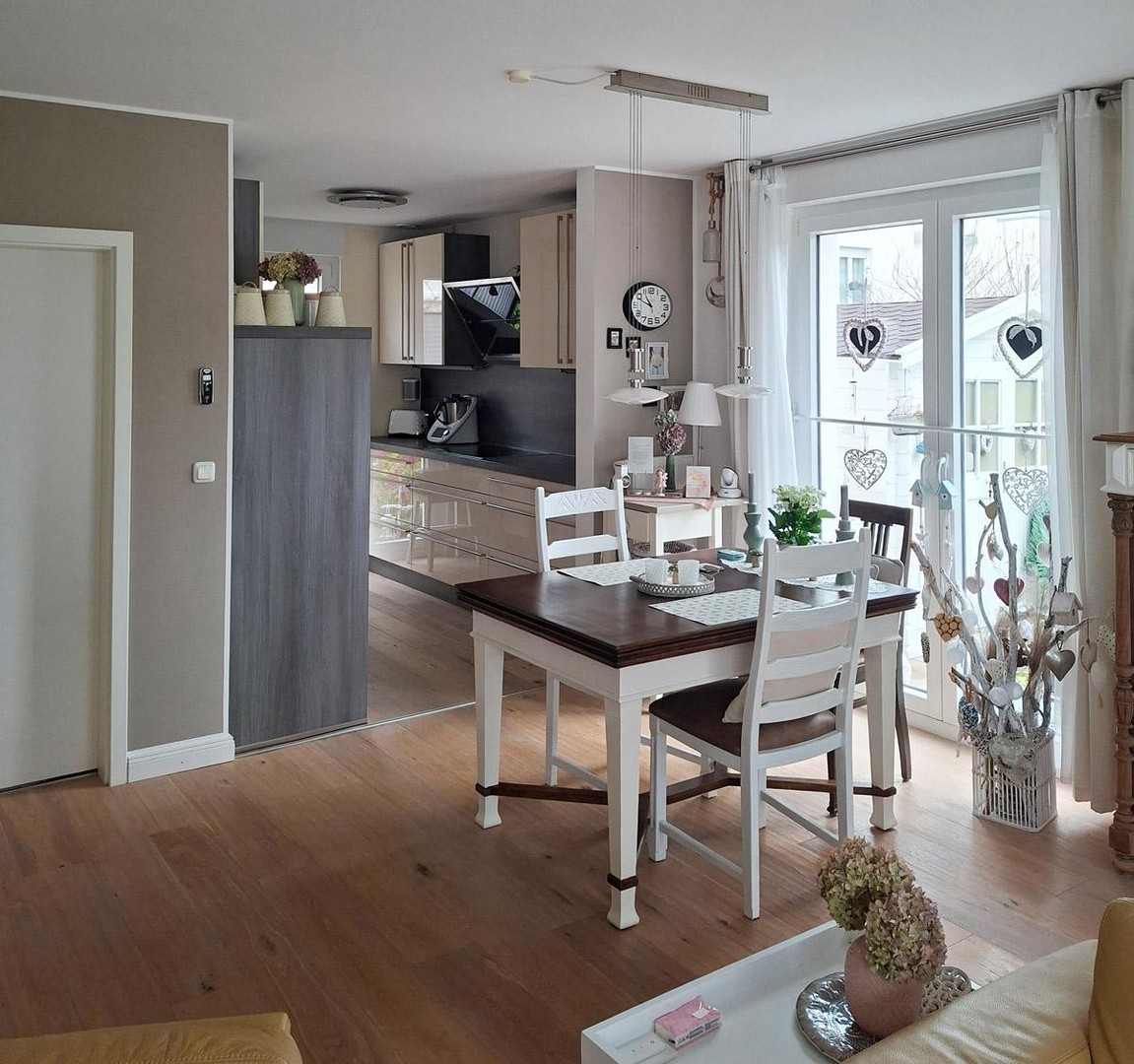 Property thumbnail 2