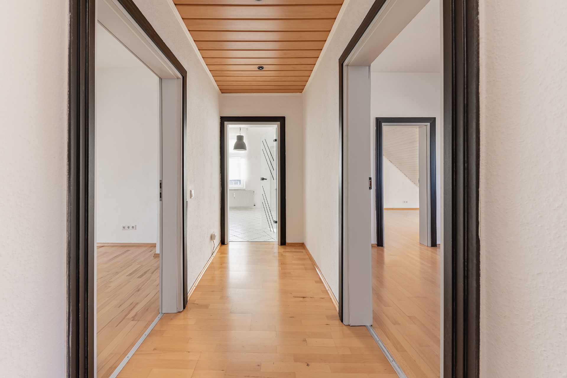 Immobilie in Schwelm - Wohnen, wo das Leben spielt: Gemütliche Eigentumswohnung im Schwelmer Zentrum - Bild 3