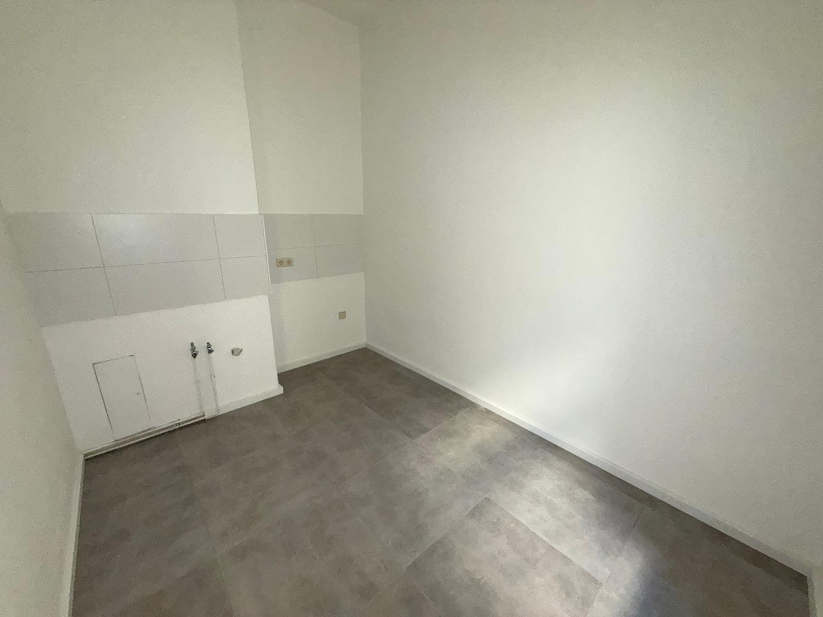5-Raum-Wohnung direkt am Hasselbachplatz – Magdeburg – Vorschaubild 9