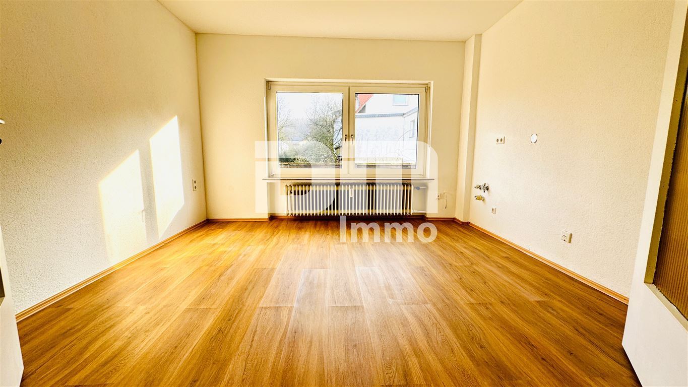 Teilsaniertes Ein- bis Zweifamilienhaus mit zusätzlichen Wohnraum auf großem Grundstück – Kaufungen , Hess – Vorschaubild 9