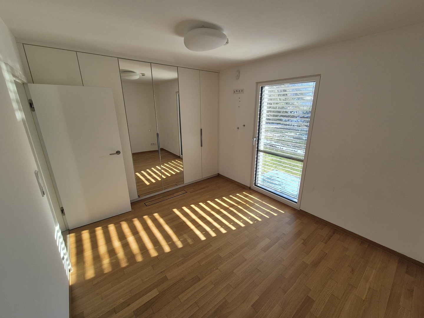 Property thumbnail 11