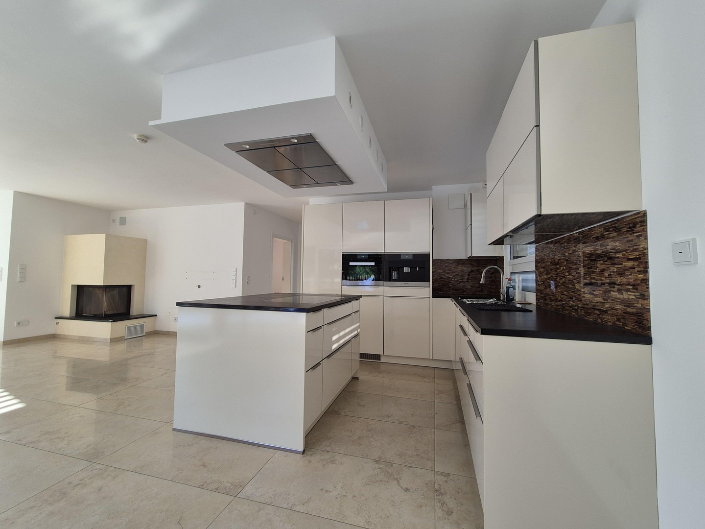 Property thumbnail 14