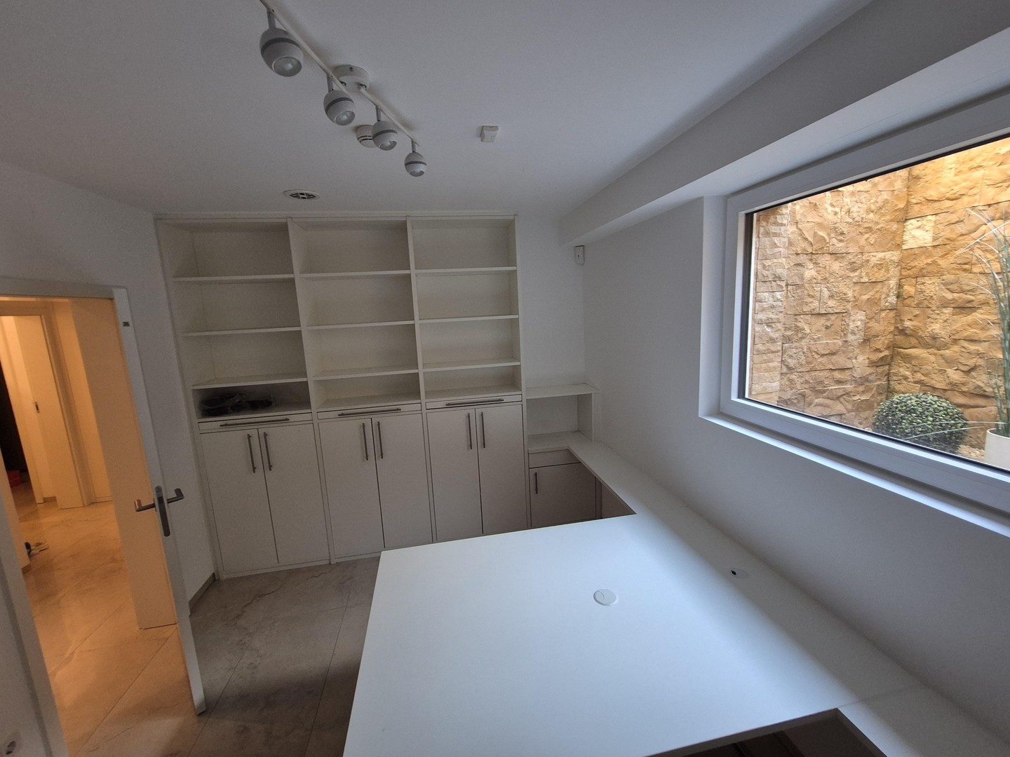 Property thumbnail 18